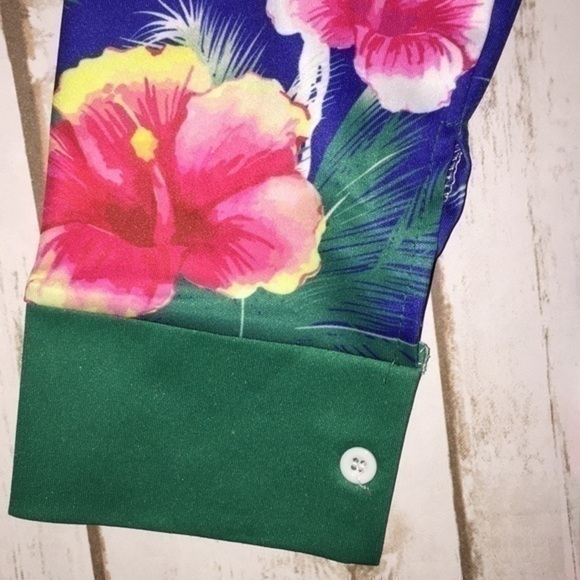 Floral Print Button Down Shirt Blouse - Picture 7 of 8